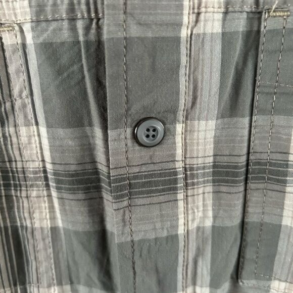 DKOTA Grizzly Button Snap Green Plaid Short Sleeve Shirt, Sz Large - Picture 5 of 16